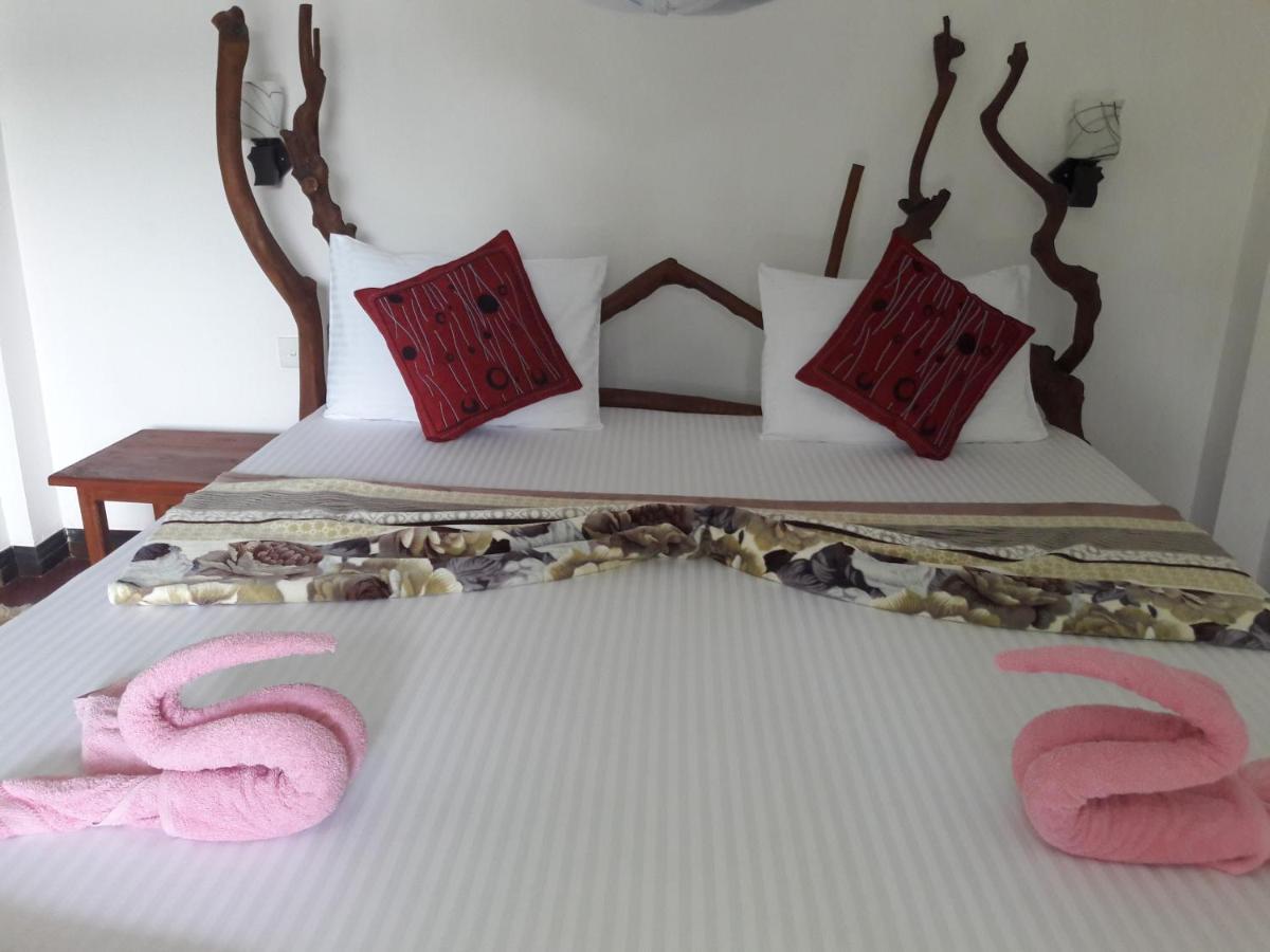 La Rochelle Bed and Breakfast Ella Buitenkant foto