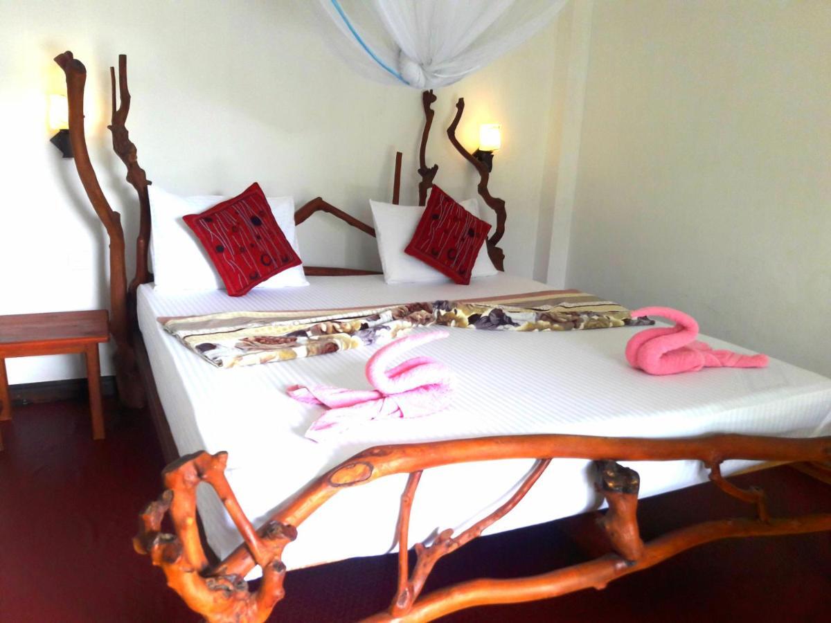 La Rochelle Bed and Breakfast Ella Buitenkant foto